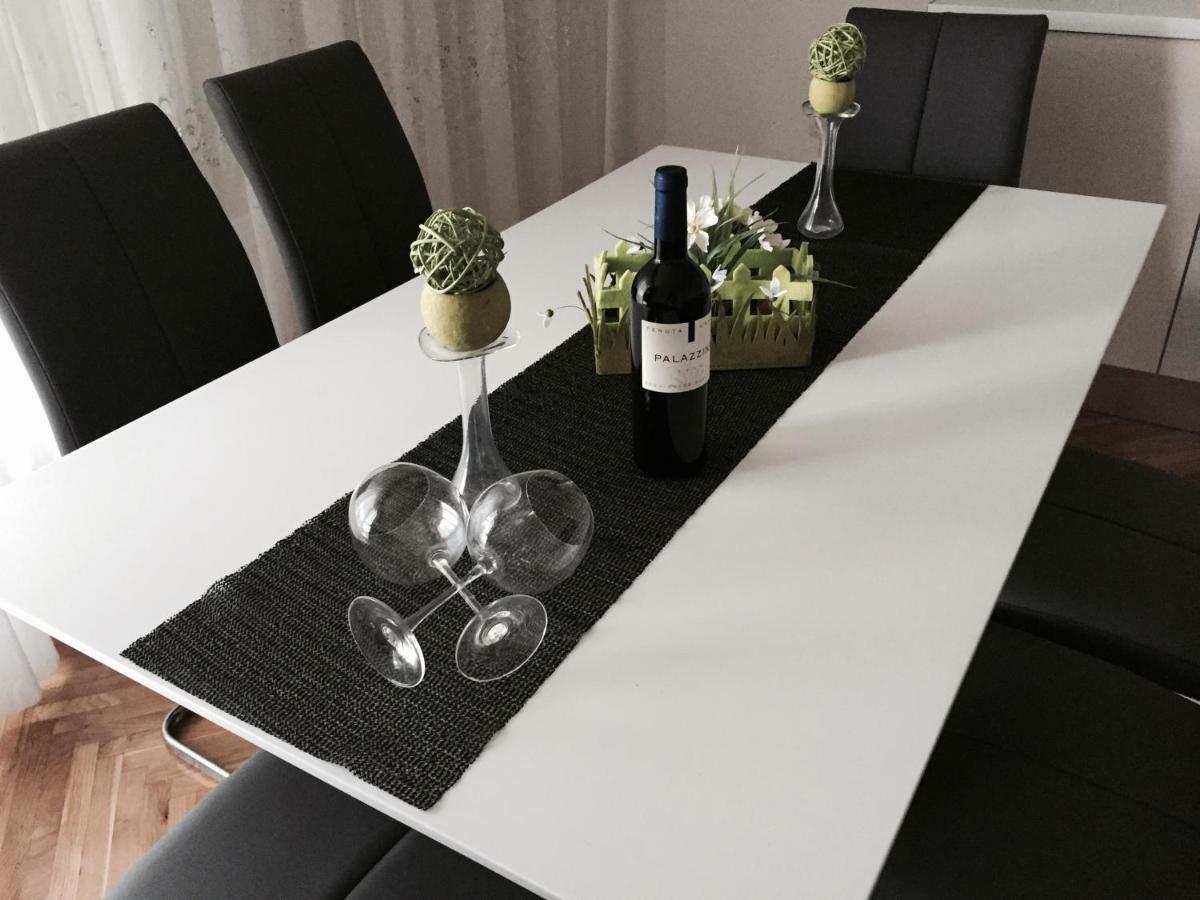 Apartments Leptiric 珀德垂那 外观 照片